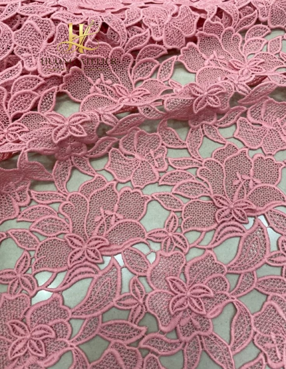 Signature Thread Lace