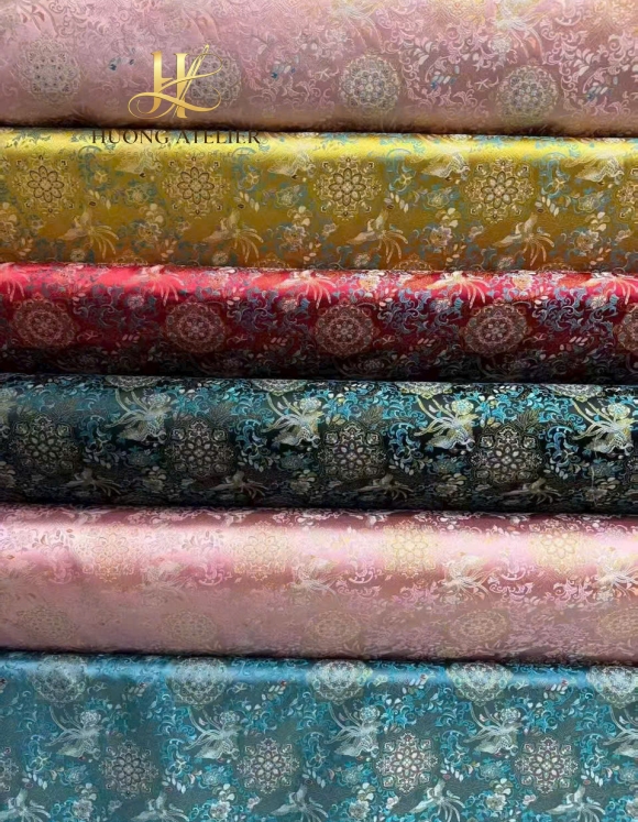 Silk Brocade FabricSilk Brocade Fabric