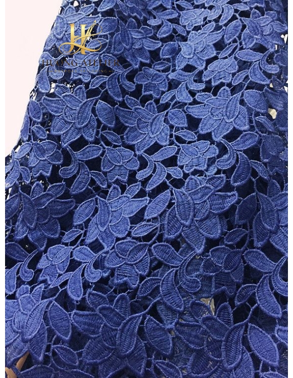 Signature Thread Lace