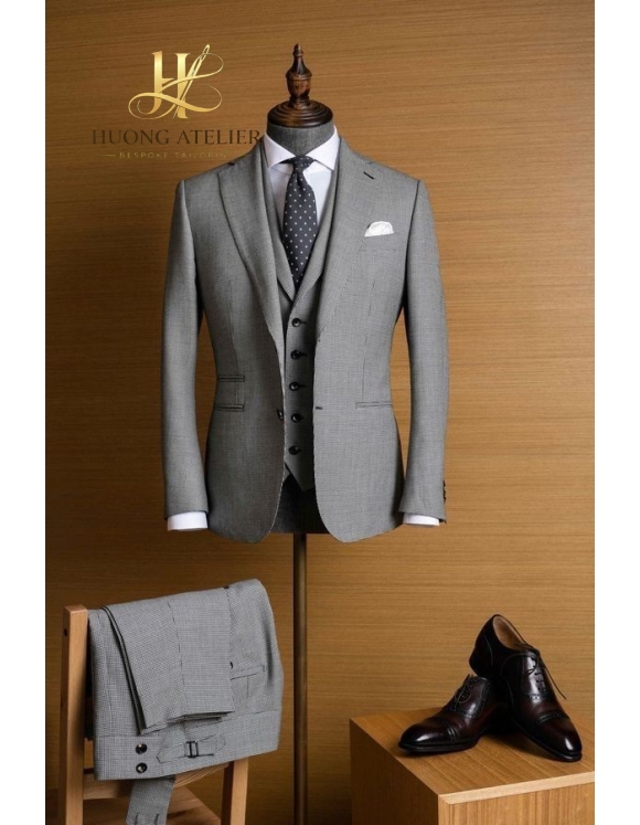 Signature Bespoke Suit 9